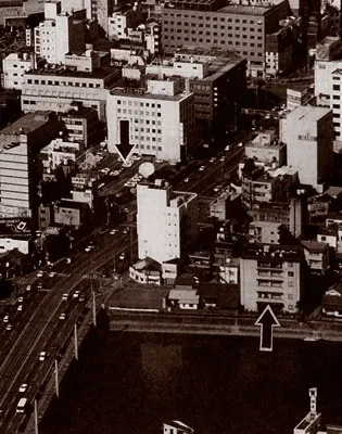 26.鏡川べりへの移転
